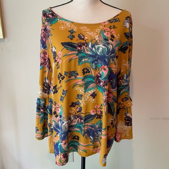 Gold Floral Bell Ruffle Sleeve Cross Back Top - Picture 1 of 6